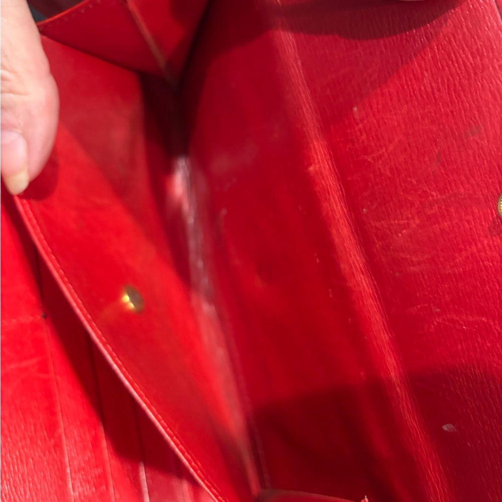 VINTAGE Louis Vuitton Vibrant Red Epi Leather Wallet - Picture 6 of 11